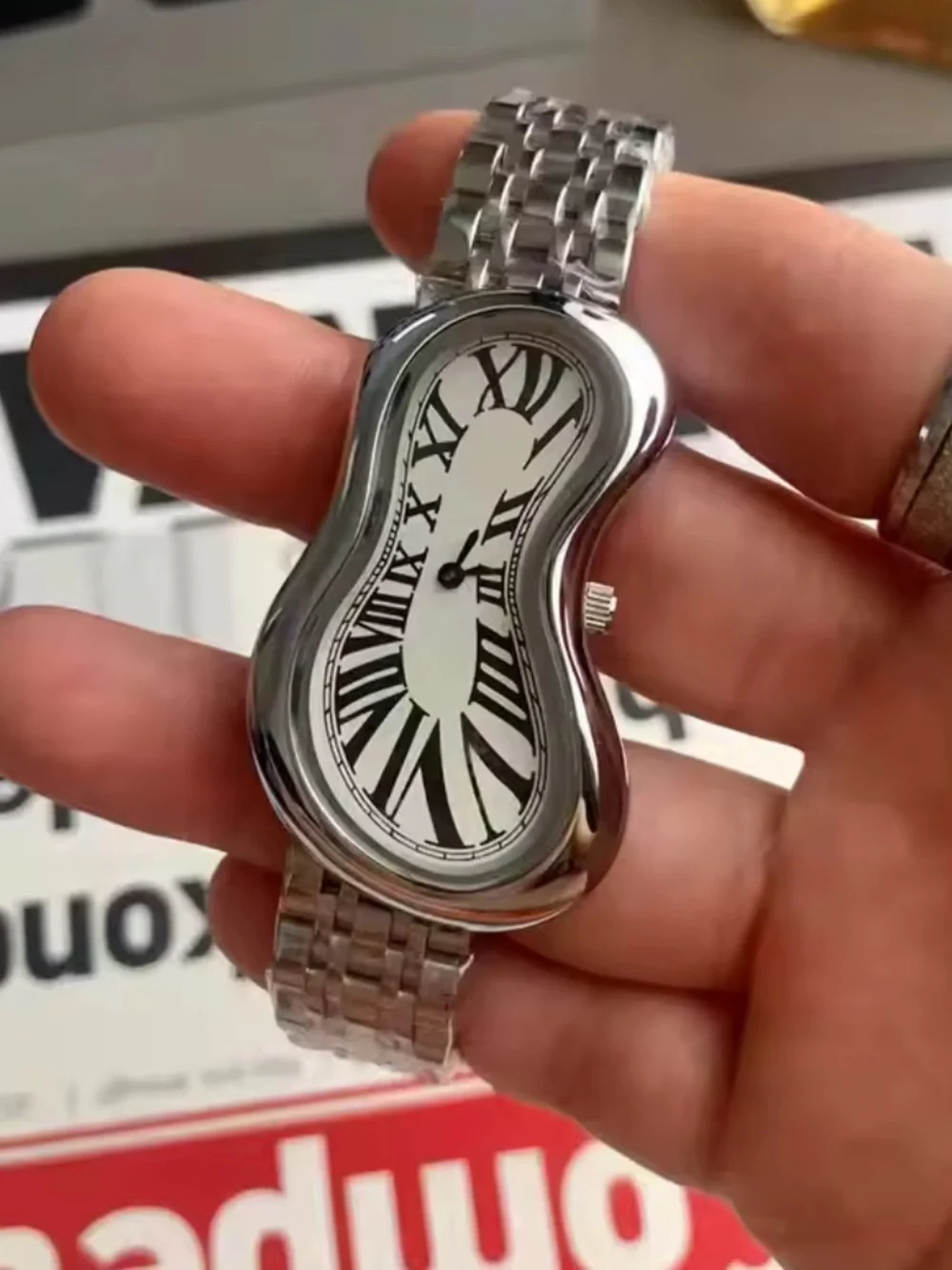New Silver Distorted Dial Men's Bracelet Watch - Modern Sculpted Design